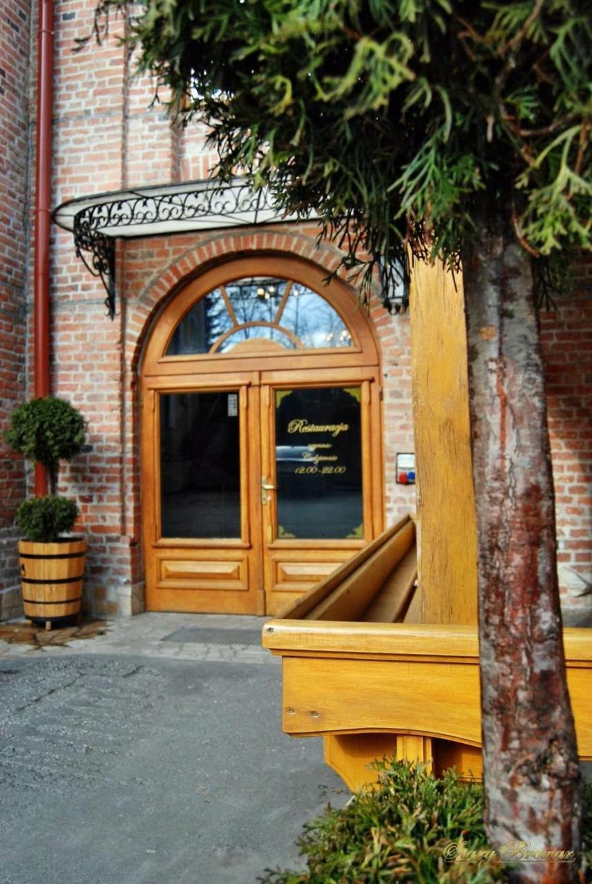 Stary Browar Tarnobrzeg Hotel Exterior foto
